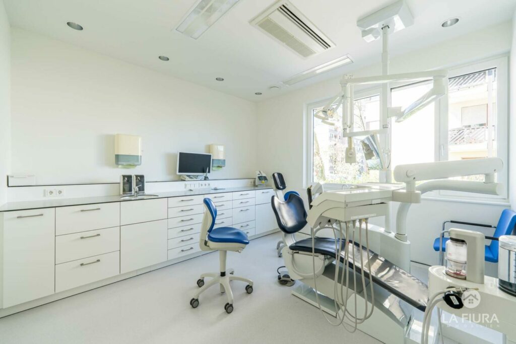 Behandlungszimmer 1