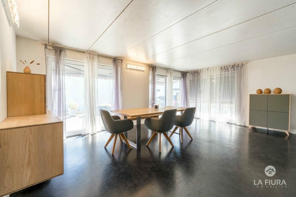 EG Essen, Wohnen