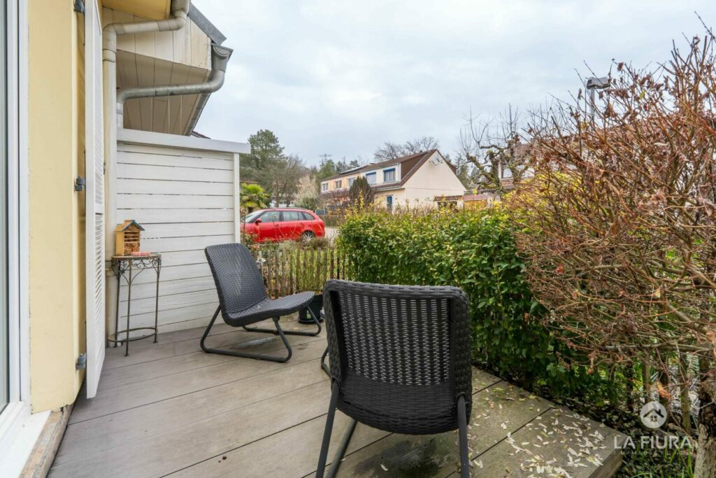 Freisitz Hauseingang