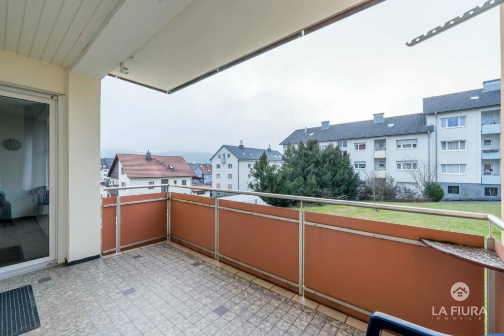 überdachter Balkon