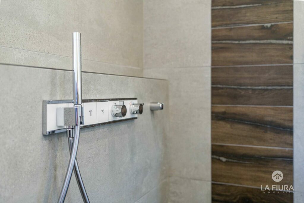 exklusives Bedienfeld