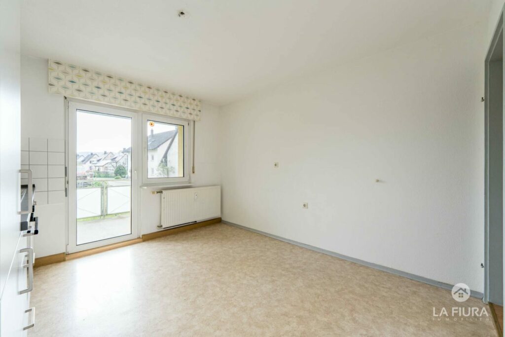 Zimmer mit Balkon