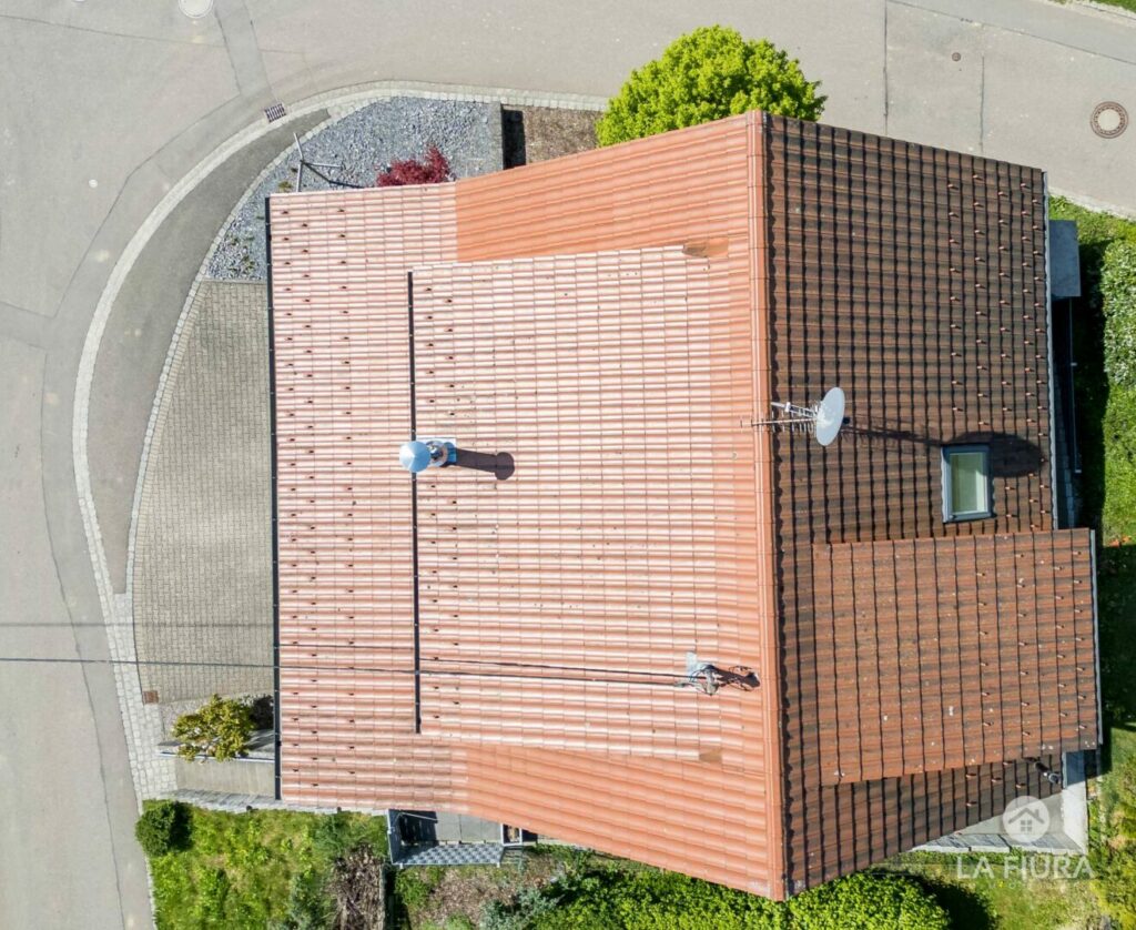 Luftbild Grundstück u. Haus