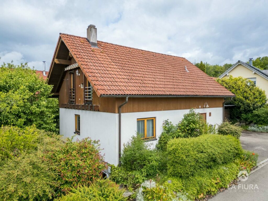 Einfamilienhaus mit ELW