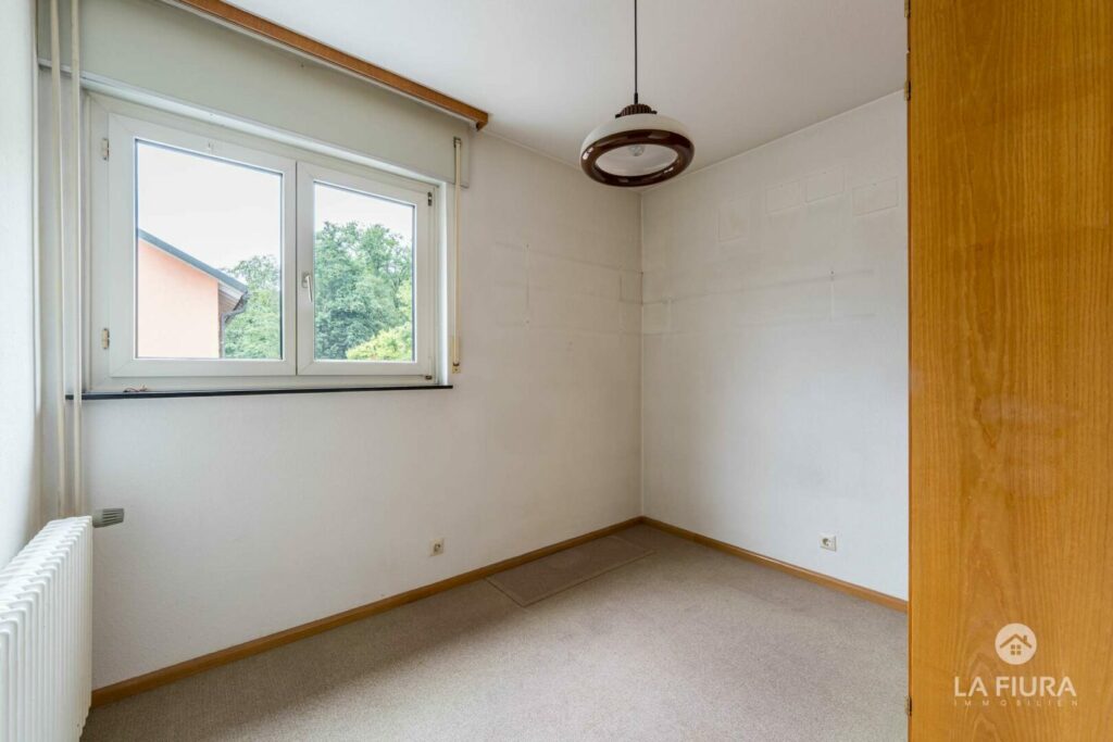 OG Büro, Gäste, Ankleide