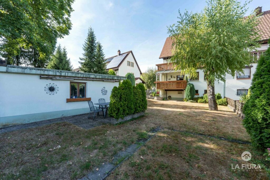 Garten, Garage