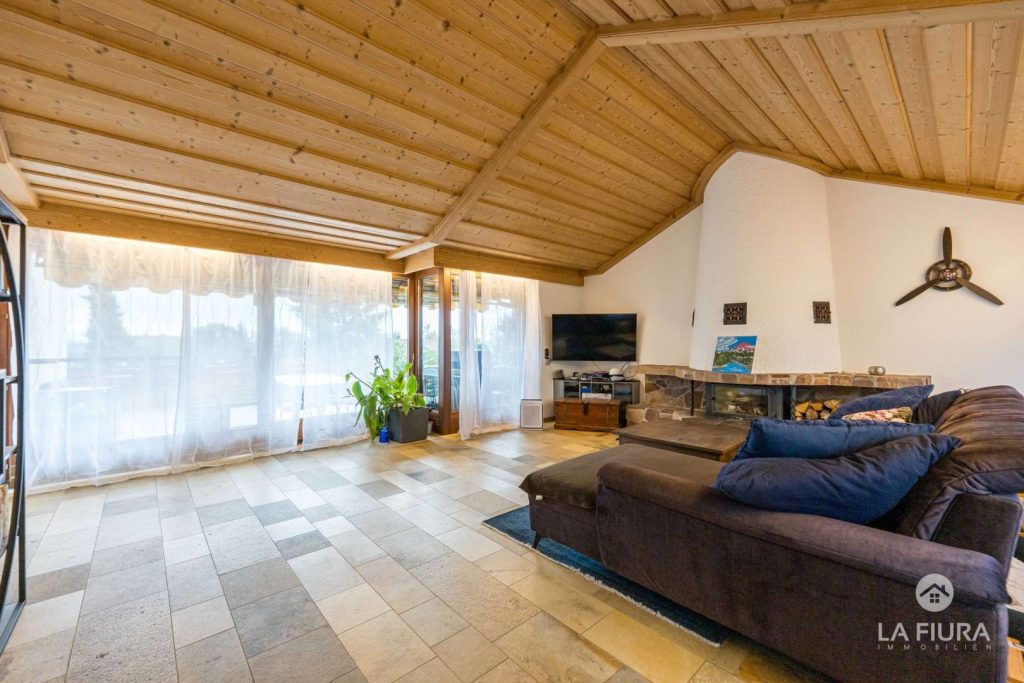 Kaminzimmer, Wohnzimmer